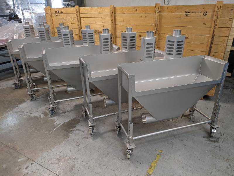 Tables inox avec trémie pour l'agroalimentaire à Grenoble